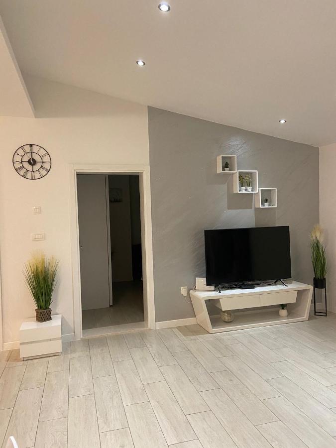 Apartman Mili Baška Voda Buitenkant foto