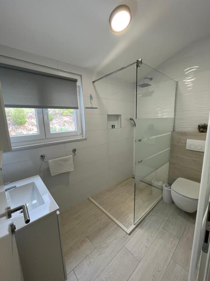 Apartman Mili Baška Voda Buitenkant foto