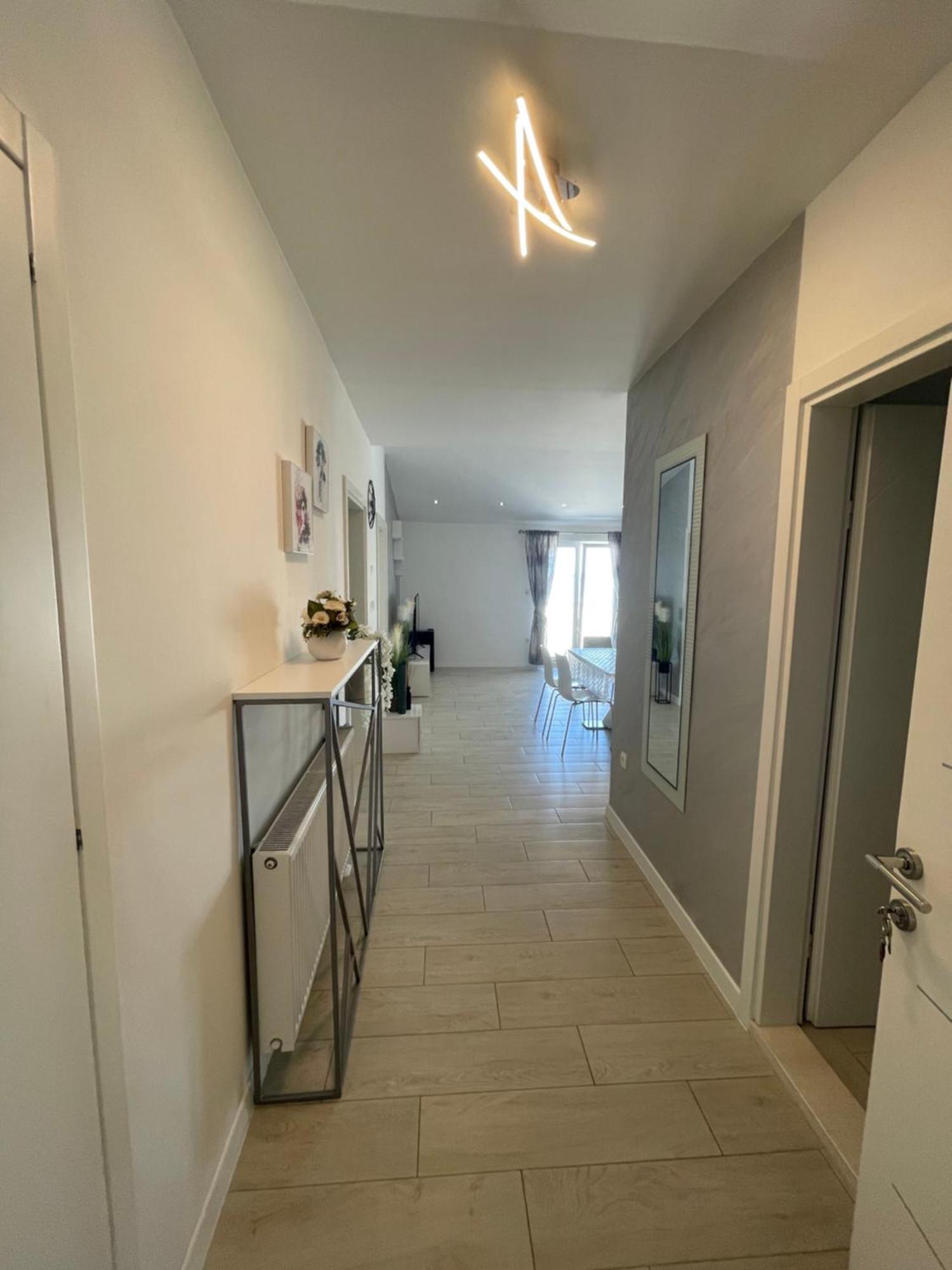 Apartman Mili Baška Voda Buitenkant foto