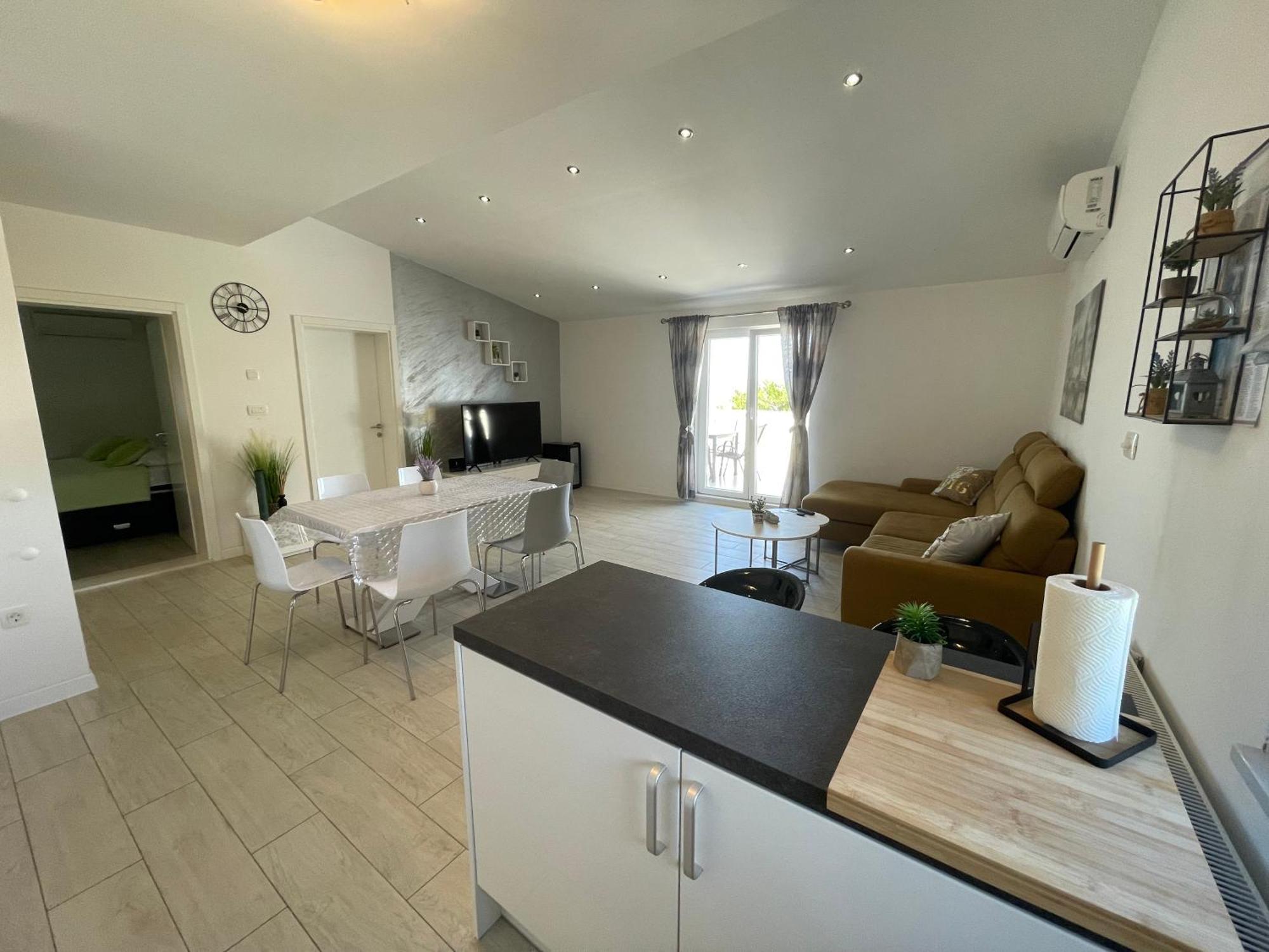 Apartman Mili Baška Voda Buitenkant foto