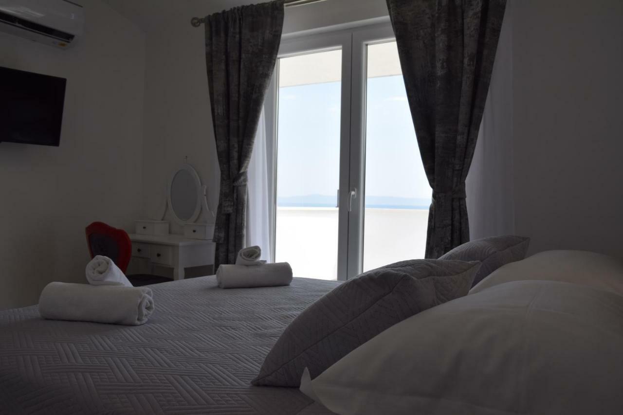 Apartman Mili Baška Voda Buitenkant foto
